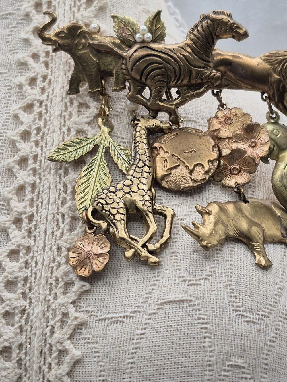 N/A decorative vintage